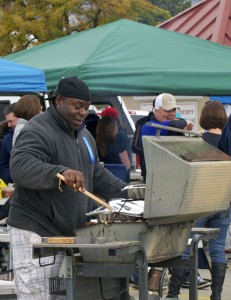 Alumni & friends at the Mountaineer Tailgate Zone