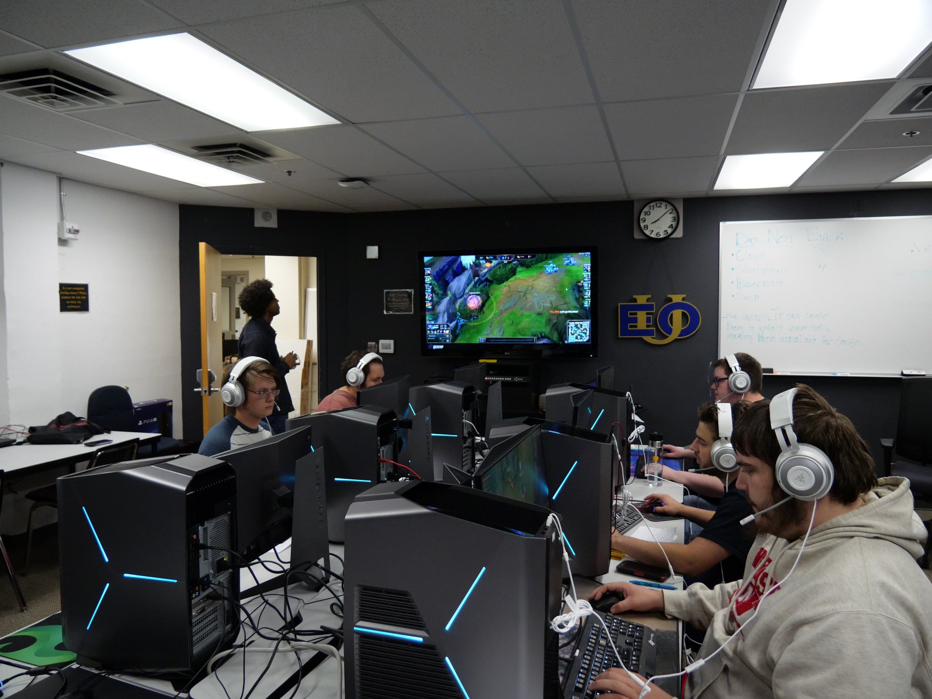EOU Esports Team Practice Room