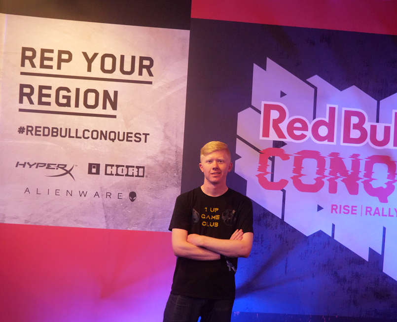EOU Esports Team Coach Nils at Red Bull Competition