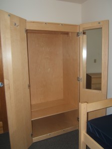 Alikut Hall wardrobe interior
