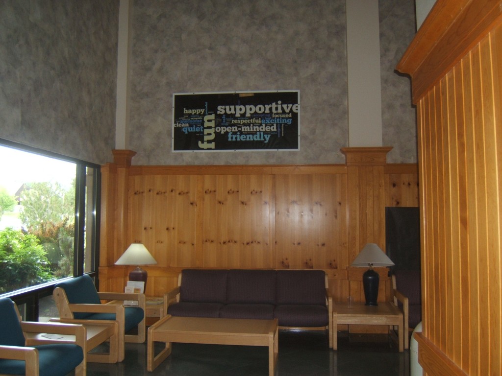 Alikut Hall lobby