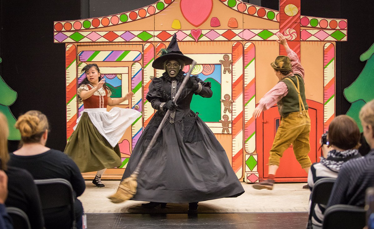 Photo by Jonathan Ley / Portland Opera To Go presents "Hansel and Gretel" at EOU October 10.