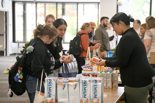 Hundreds of pounds of donated food distributed to EOU students, raising awareness about food insecurity